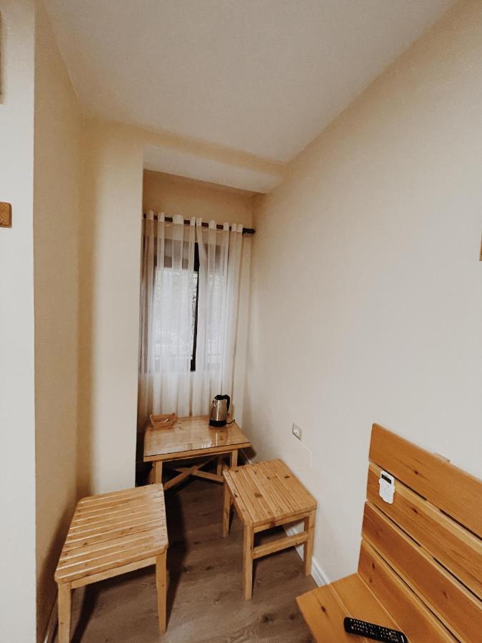 At Pikotiko'S - Korca City Rooms For Rent Exterior photo