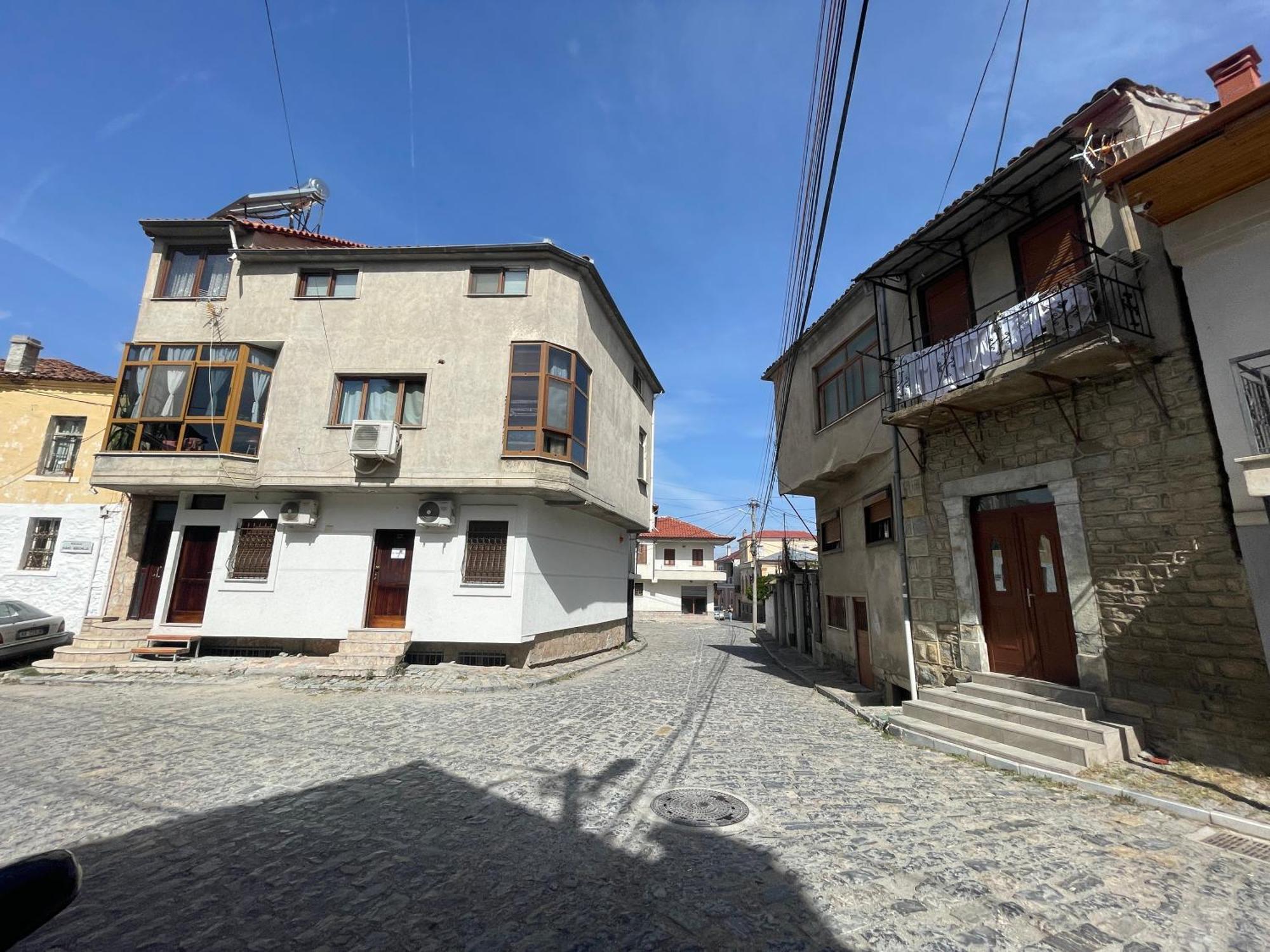 At Pikotiko'S - Korca City Rooms For Rent Exterior photo